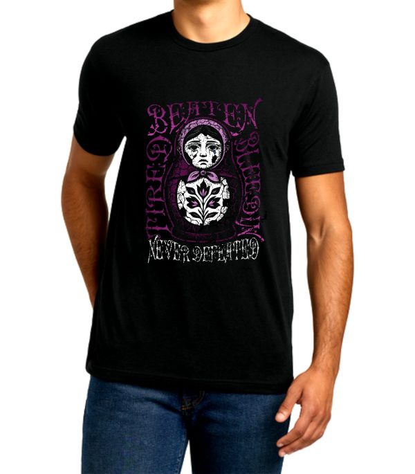 T-Shirt: Russian Doll